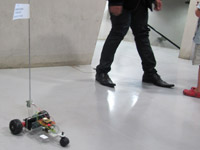 self-navigating robot